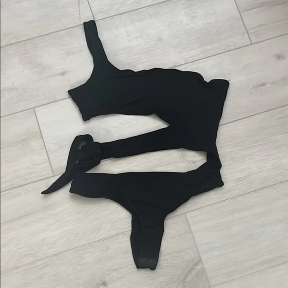 JLUXLABEL :: SWIMSUIT